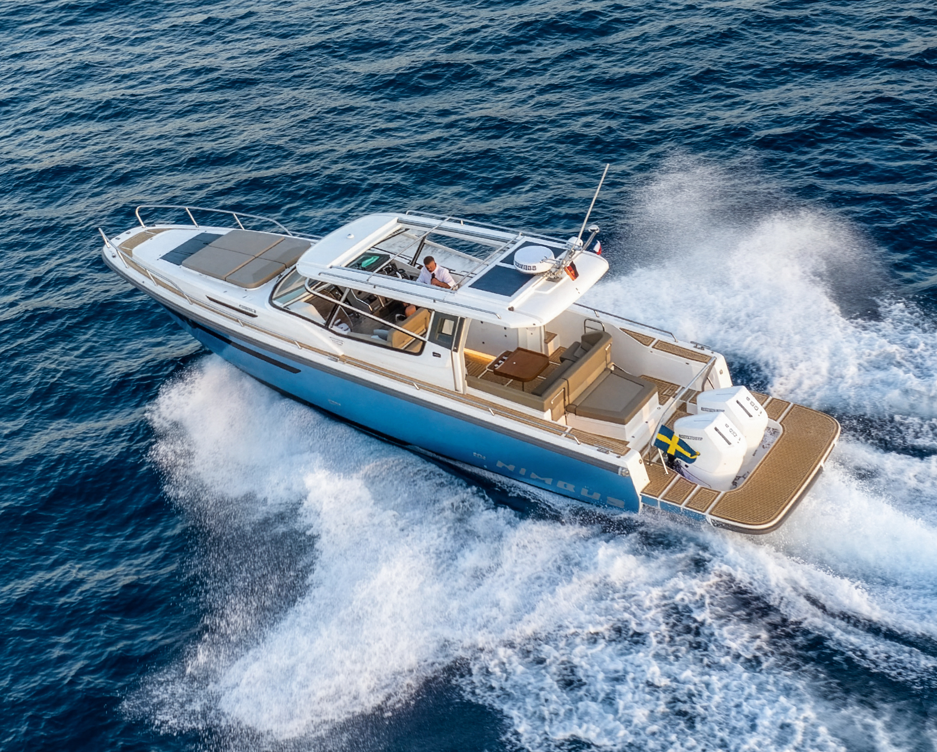 Nimbus W12 — TheBoatfinder review