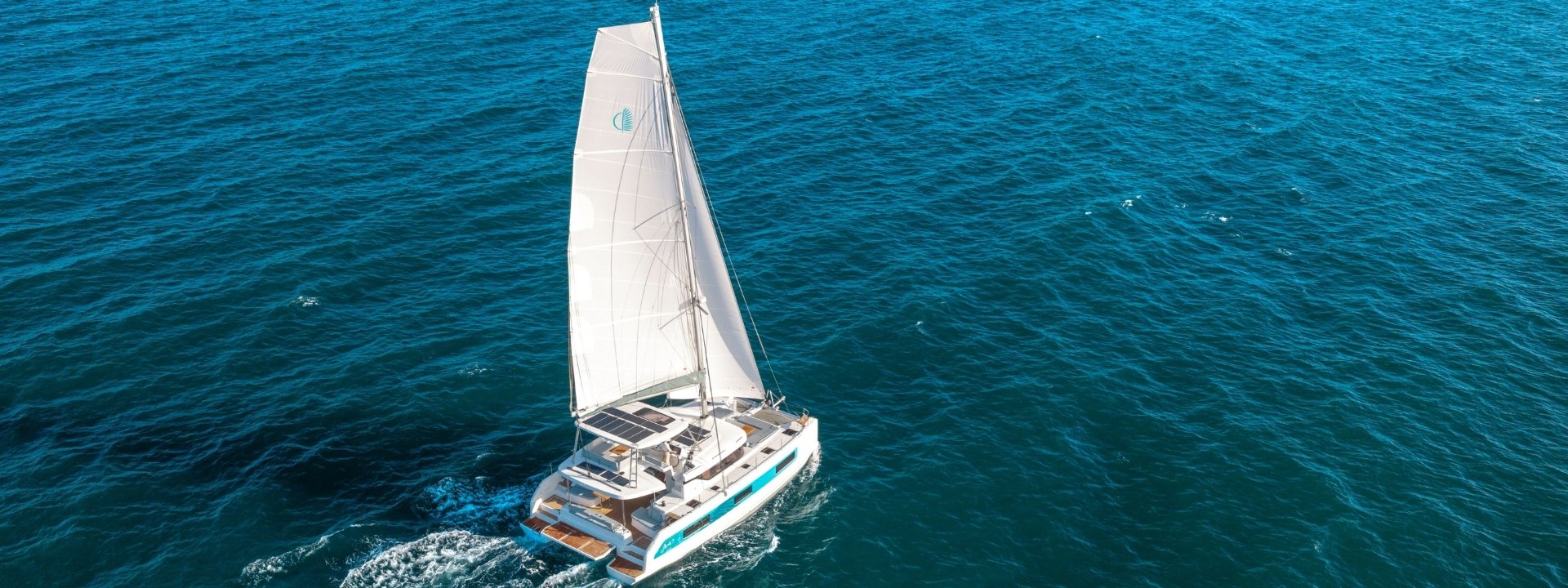 Lagoon 47 — view 1