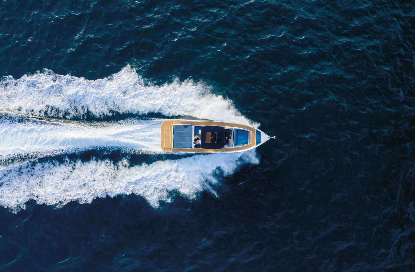 De Antonio Yachts D50 Open — view 3
