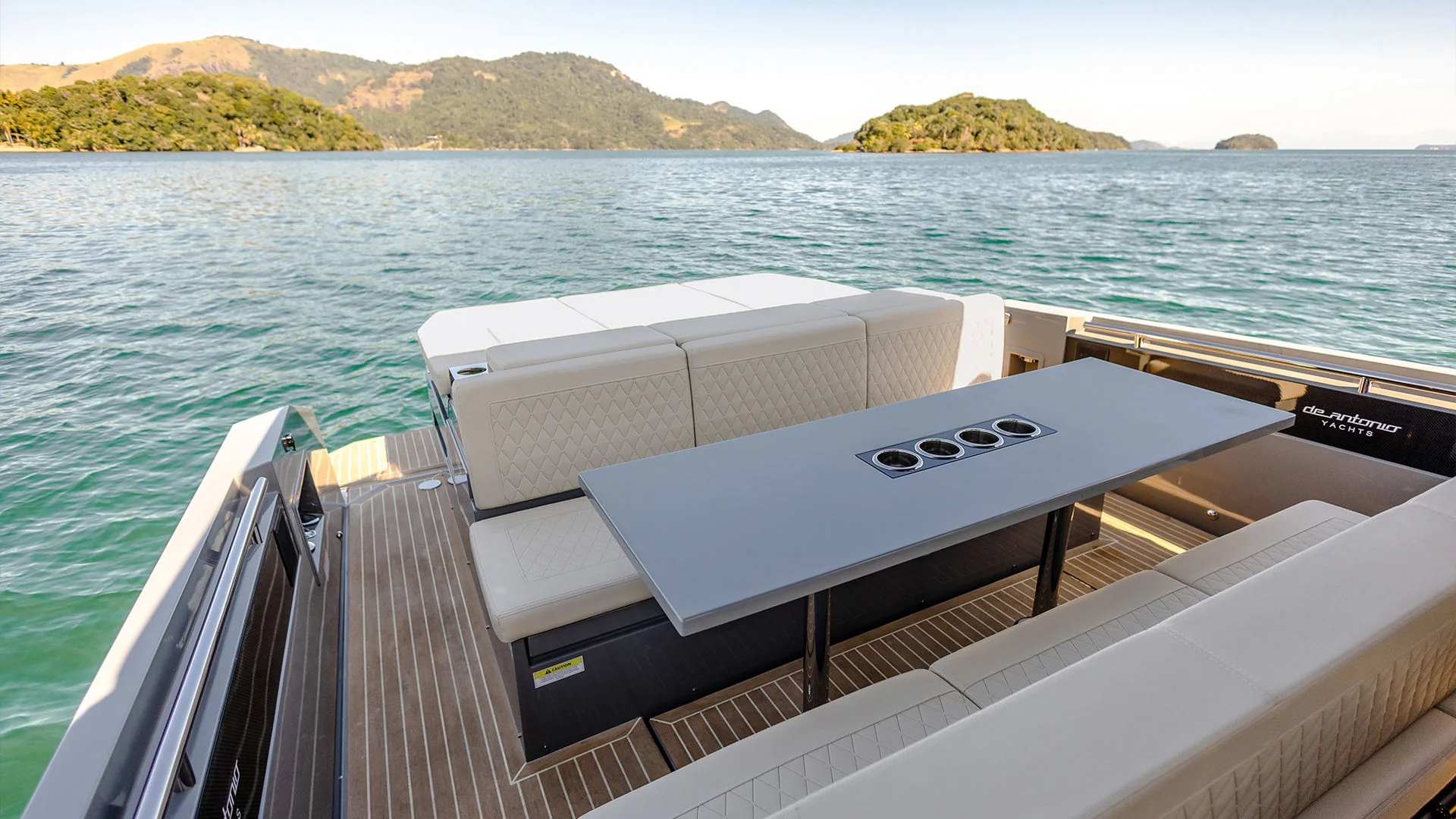 De Antonio Yachts D32 — view 5