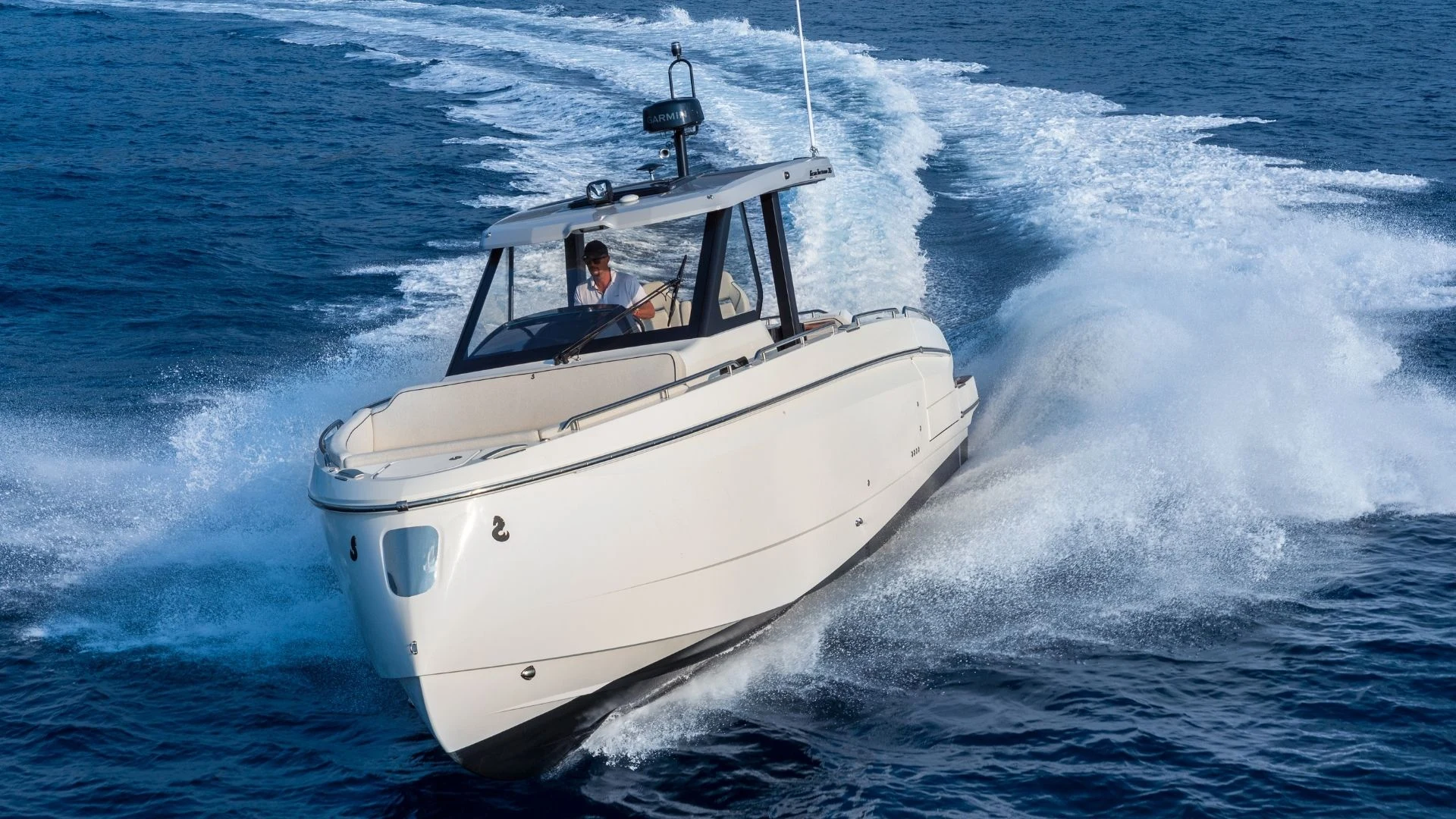 Beneteau Gran Turismo 35 — view 5