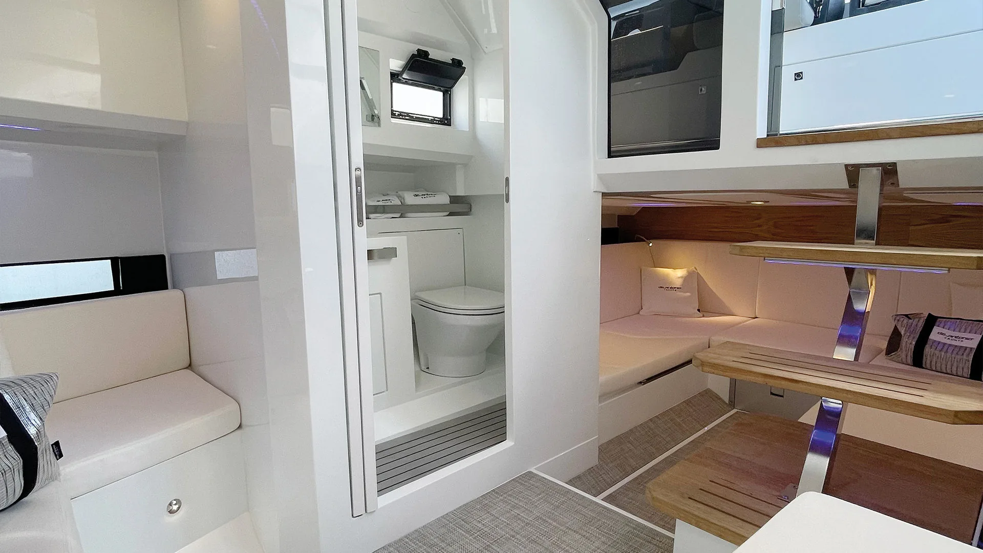De Antonio Yachts D36 — view 8