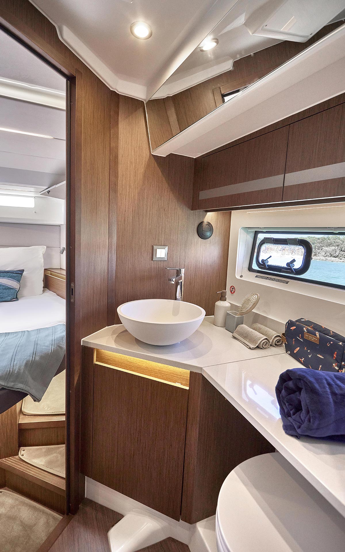 Beneteau Antares 12 Coupé — view 6