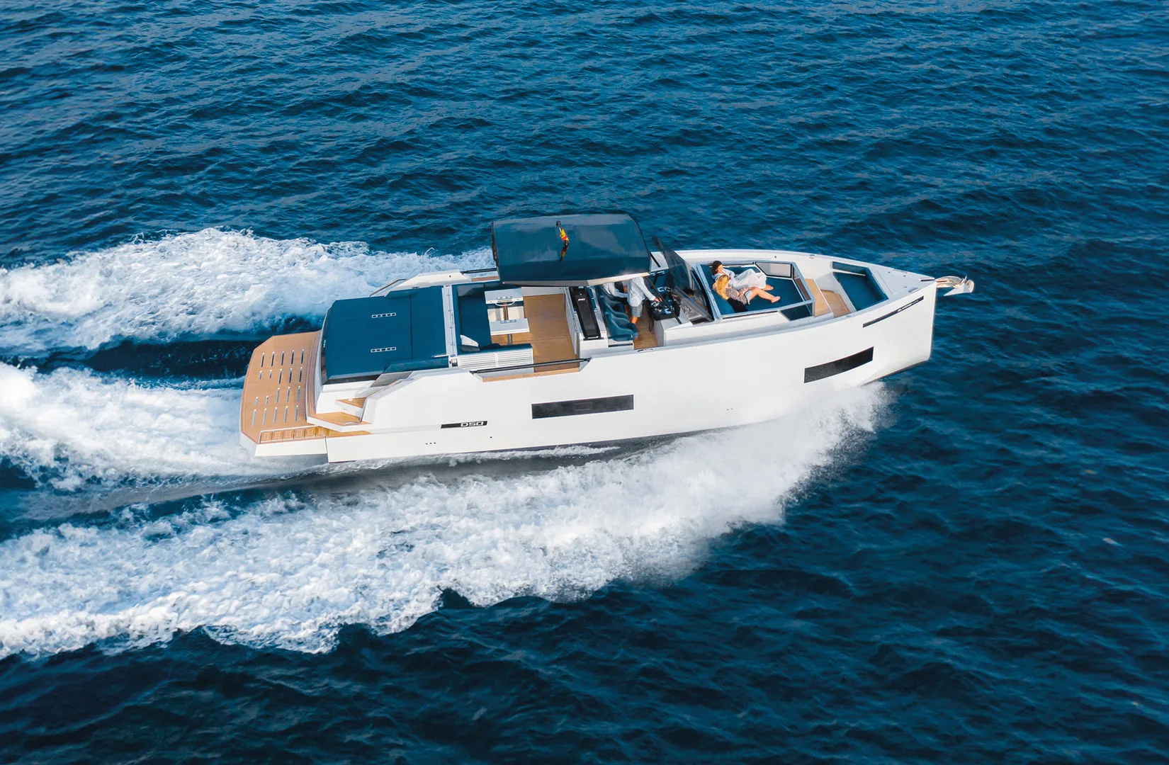 De Antonio Yachts D50 Open — view 1