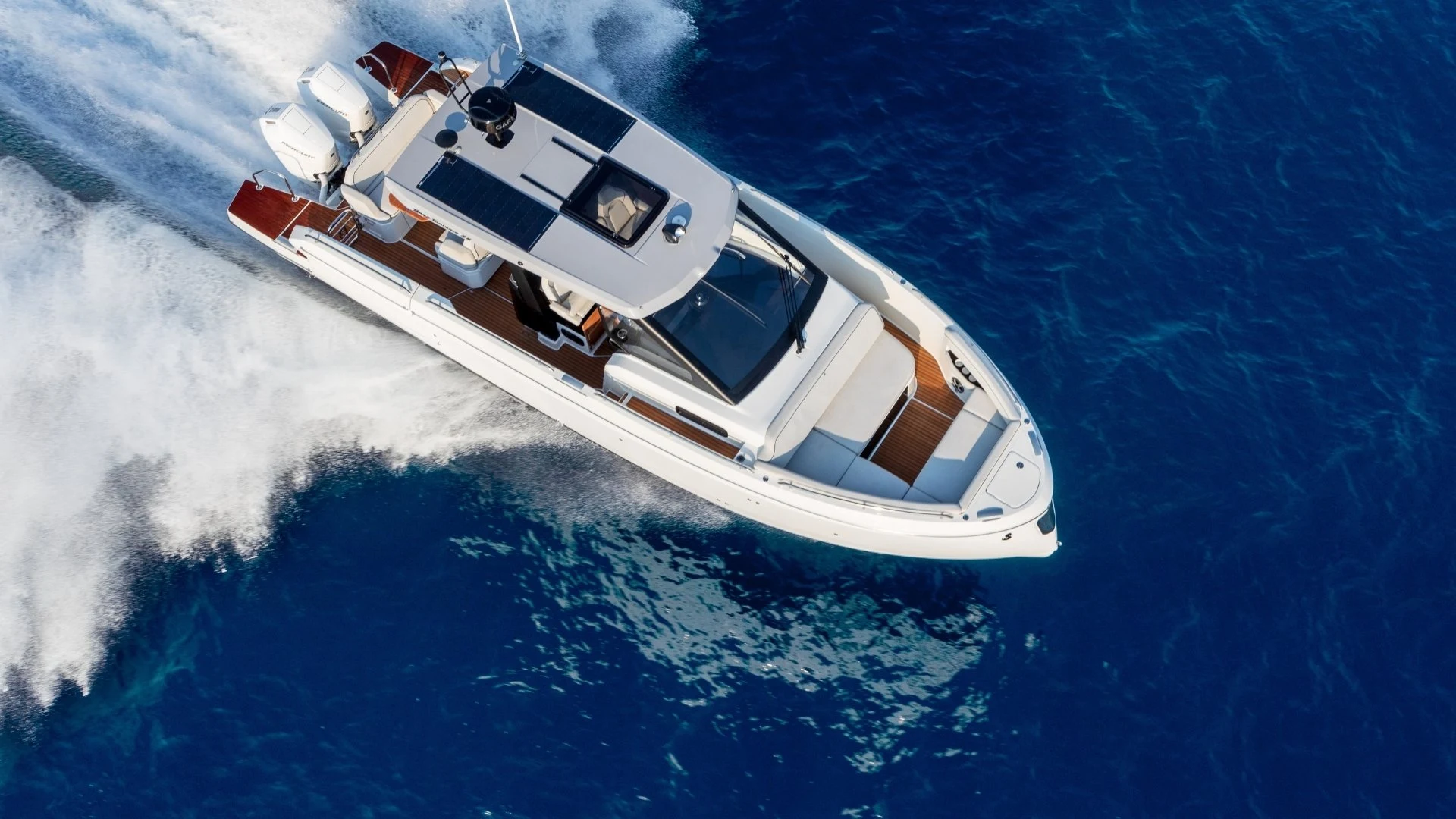 Beneteau Gran Turismo 35 — view 4