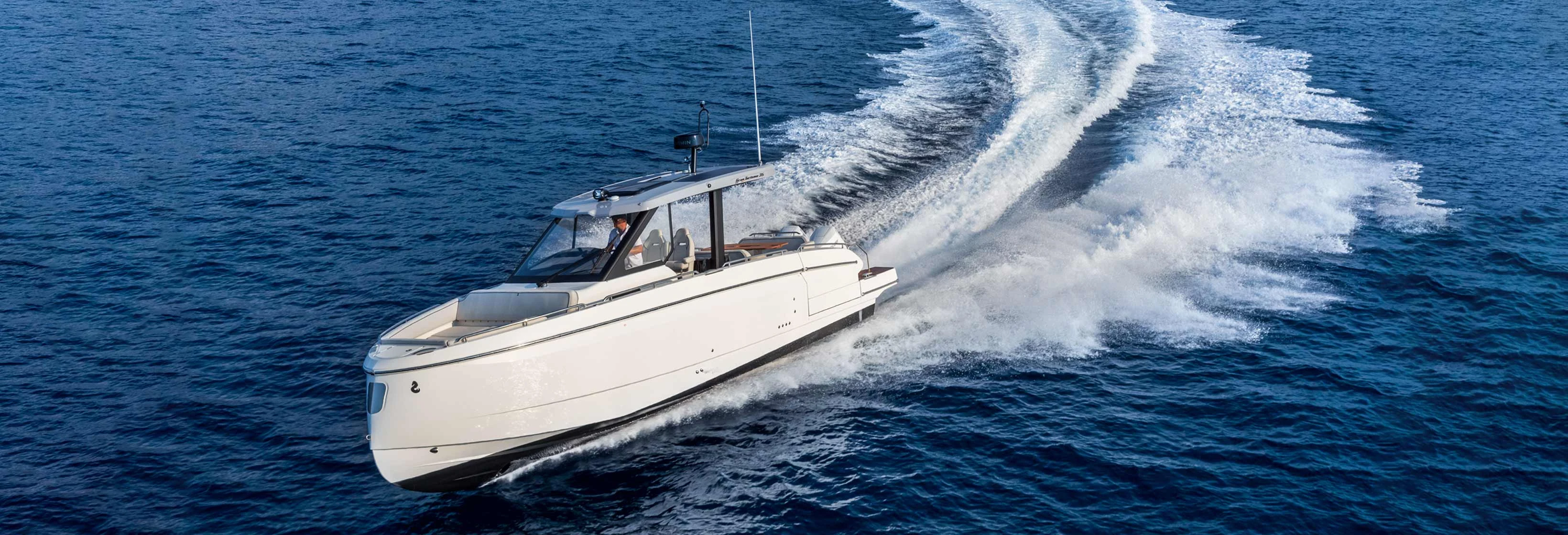 Beneteau Gran Turismo 35 — view 2