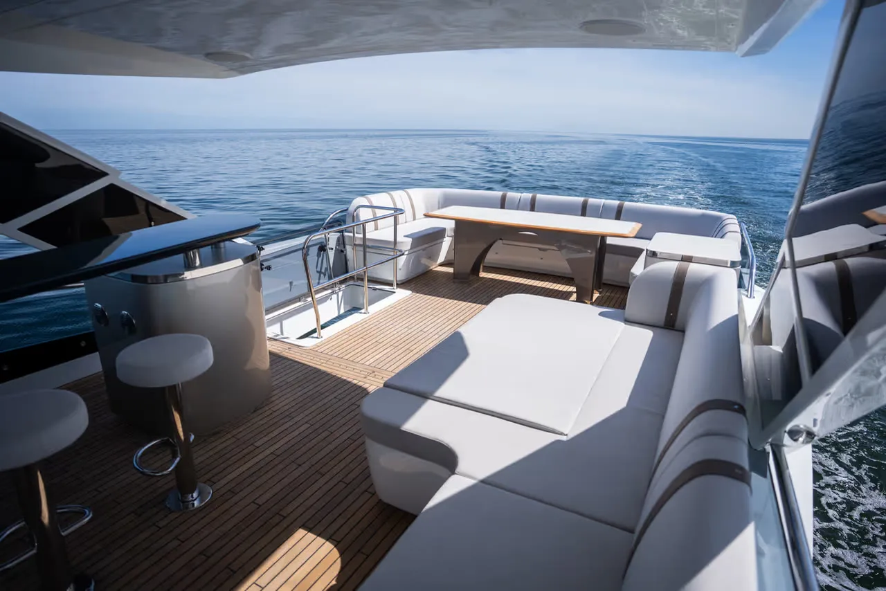 Galeon 640 Fly — view 7