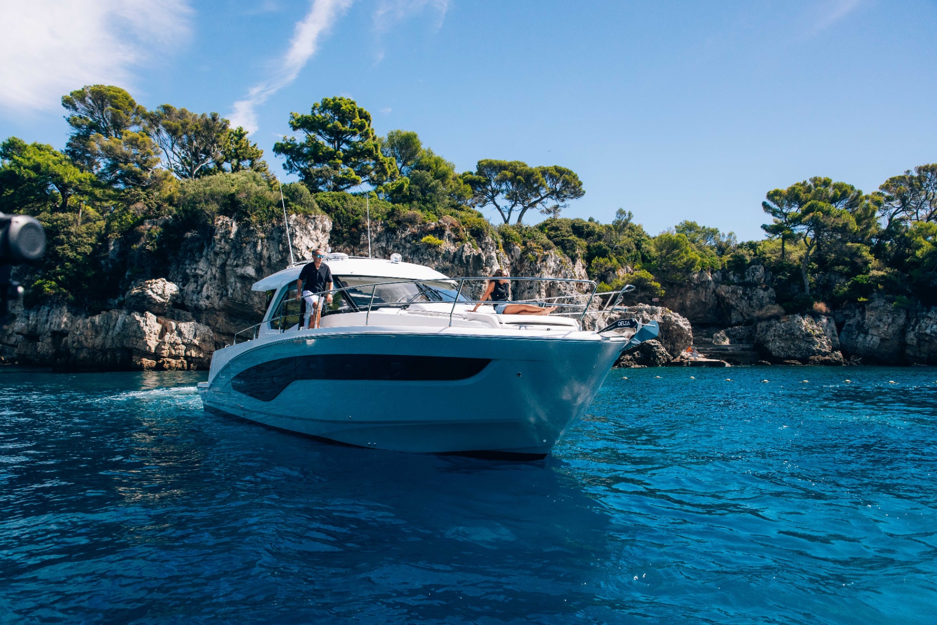Beneteau Antares 12 Coupé — view 2