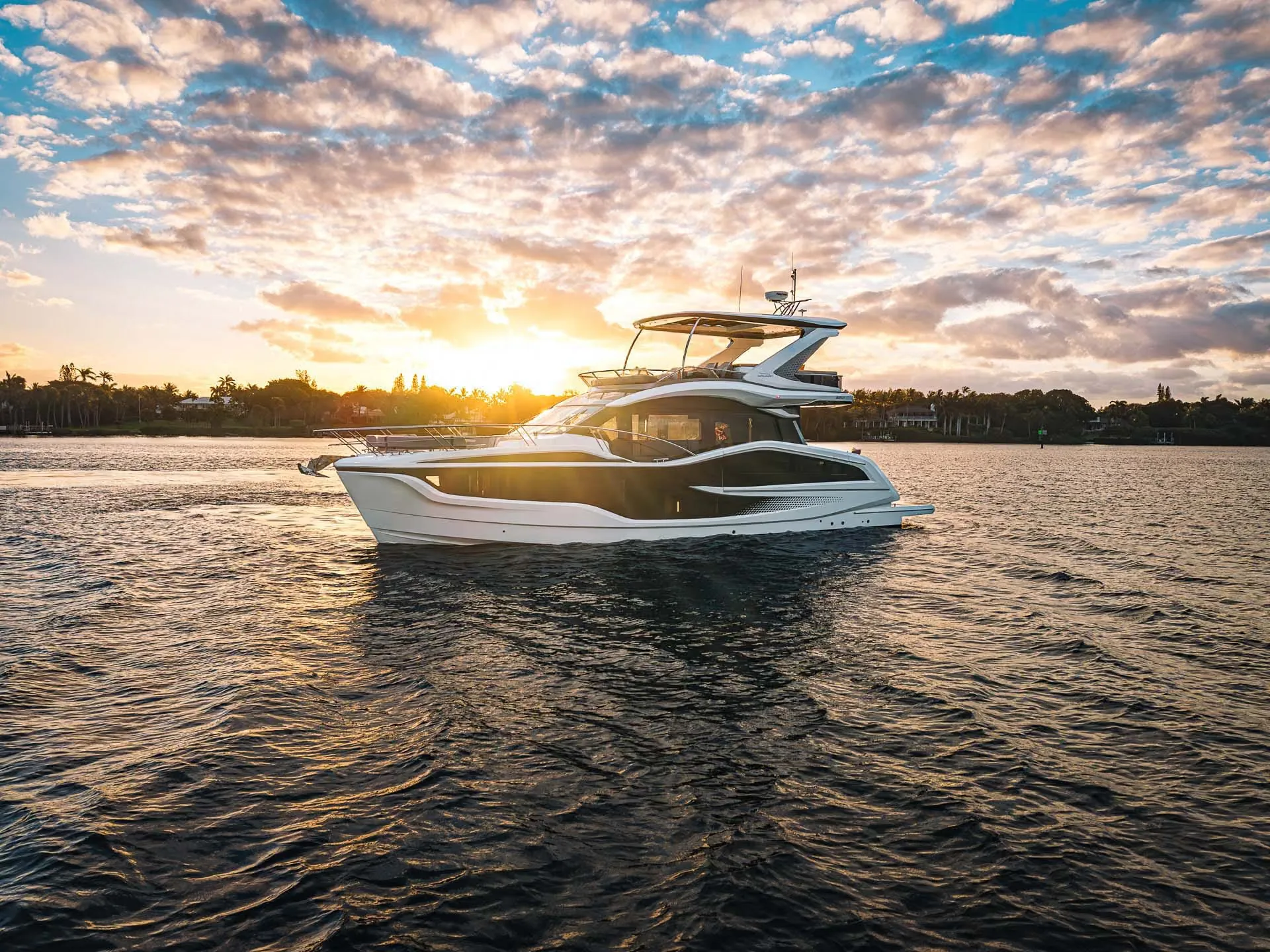 Galeon 520 Fly — view 1