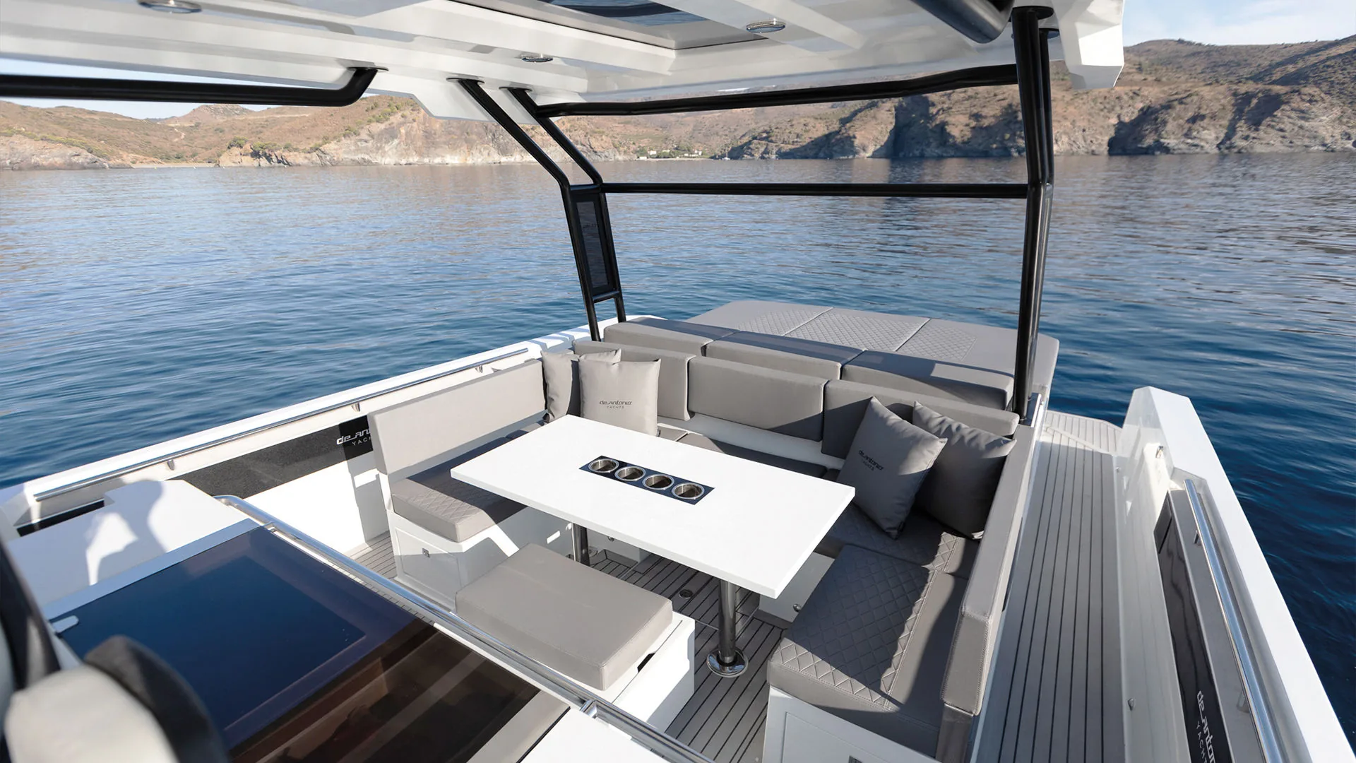 De Antonio Yachts D36 — view 7