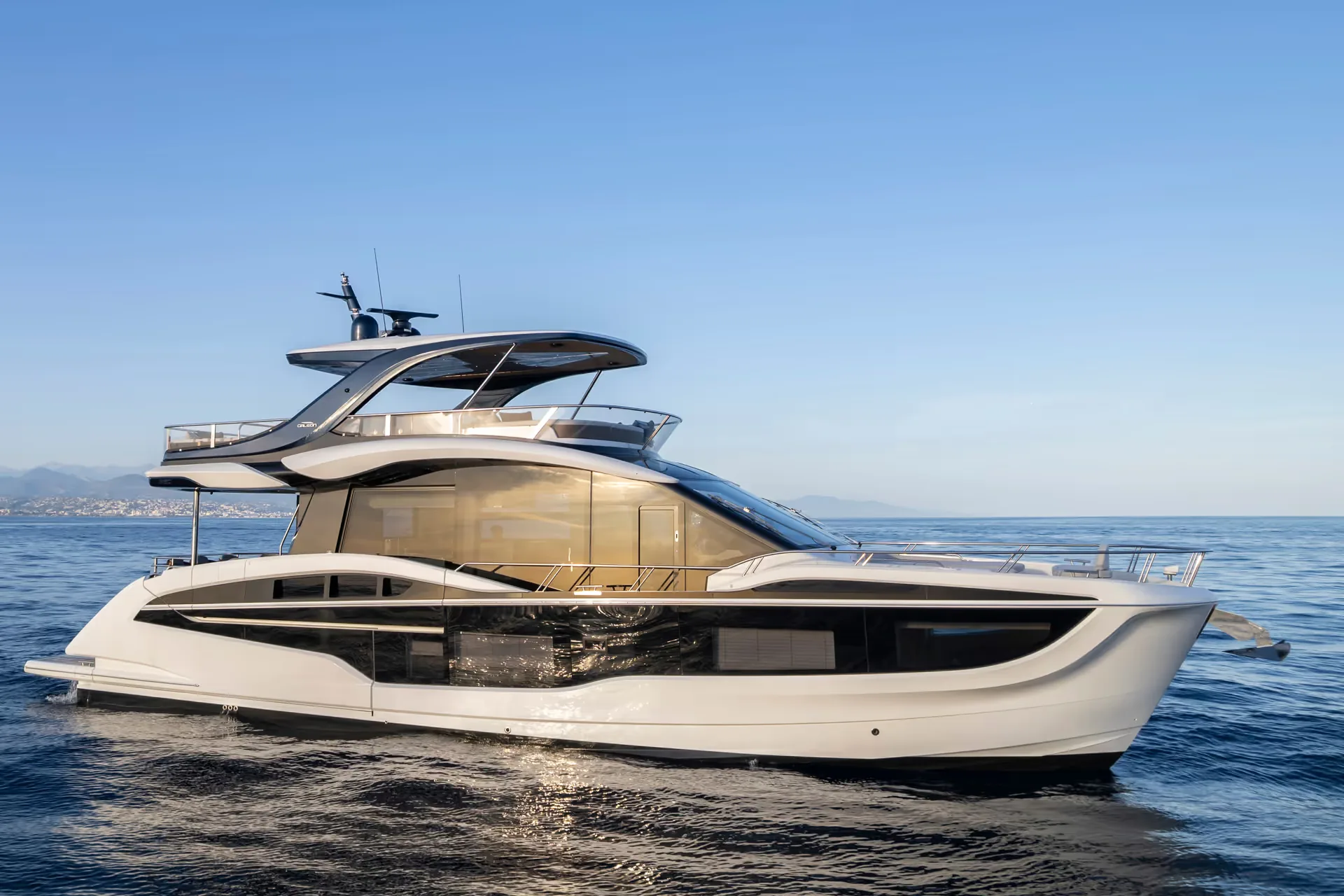 Galeon 620 Fly — view 5