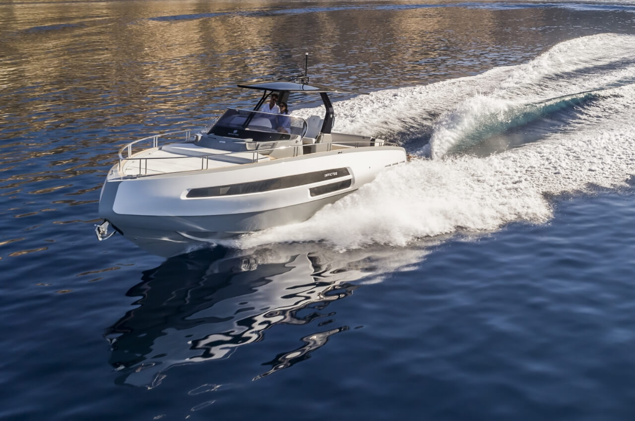 Invictus GT370 — view 3